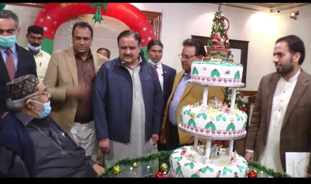 cake cutting ceremony on the occasion of Christmas Day in Lahore