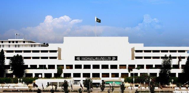 PMLN emerges as largest political party with 107 seats in national assembly