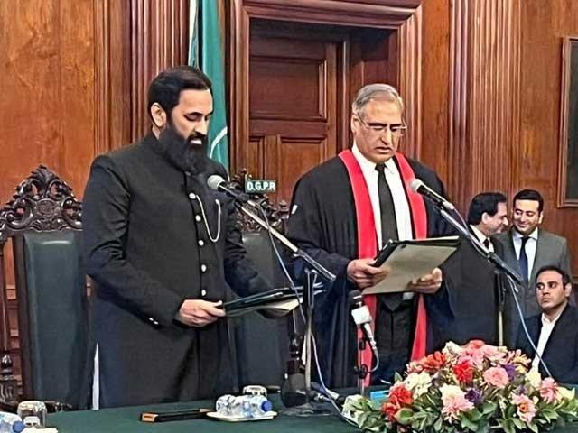 baligh-ur-rehman-took-oath-as-governor-of-punjab