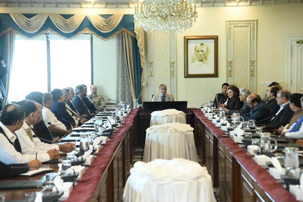 PM Shahbaz meeting with Pakistan Broadcasters Association APNS and CPNE