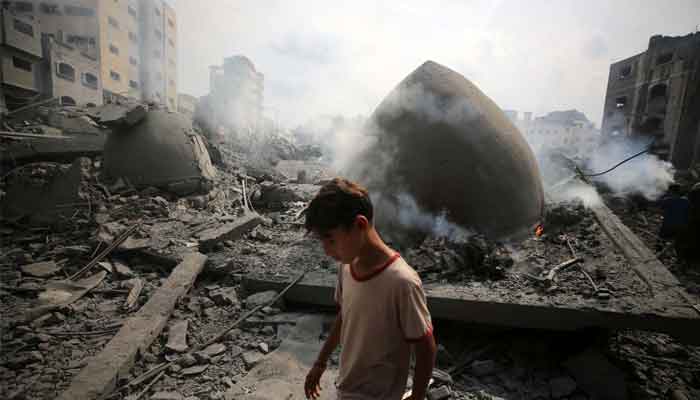 Israel attacks mosque,50 killed in Ghaza