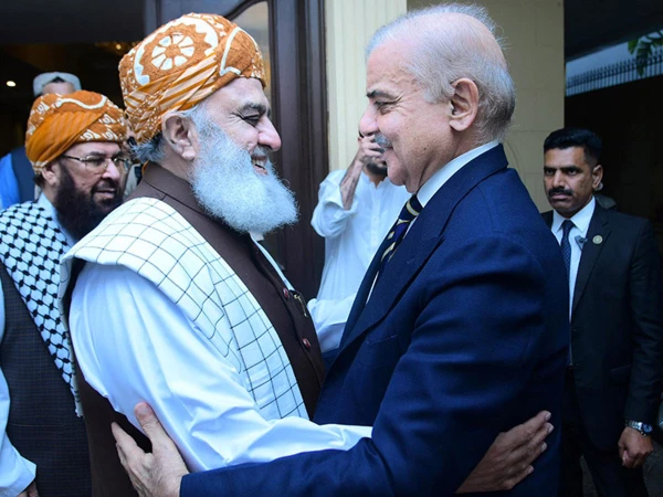 PM Shahbaz Sharif @ Maulana FazalurRehman