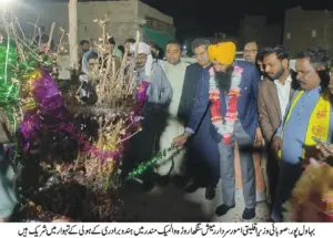 Holi celebrated in Bahawalpur temple