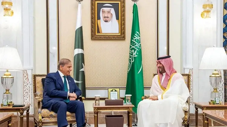 PM Shahbaz Sharif meets Saudi Crown Prince MBS