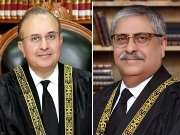 President Zardari accepts resignations of Justices Mansoor Ali Shah and Athar Minallah
