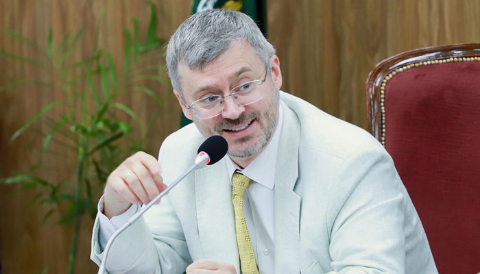 “Russia offers to mediate in the Pakistan–India and Pakistan–Afghanistan disputes.”