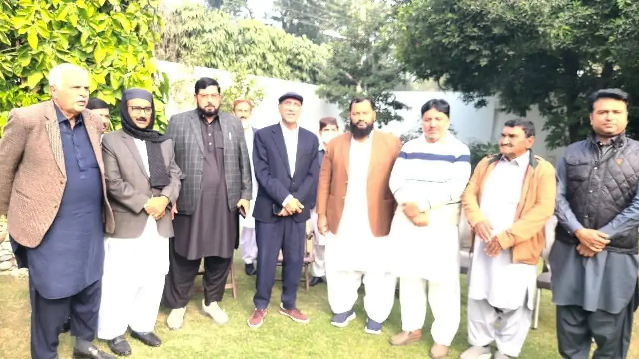 MPA Sardar Haji Ghazanfar Ali Khan Langah Meets Makhdoom Syed Ahmad Mahmood Along with Group Chairmen