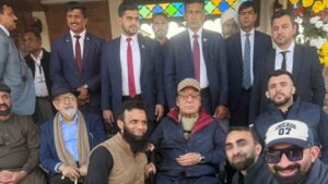 Nawaz Sharif Celebrates Basant with Friends in Inner Lahore, Praises Kite String