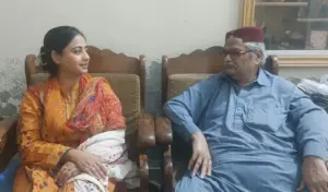 Dr. Saadia Kamal Visits Residence of Editor-in-Chief Ehsan Ahmed Sehar, Felicitated on NPC Election Victory
