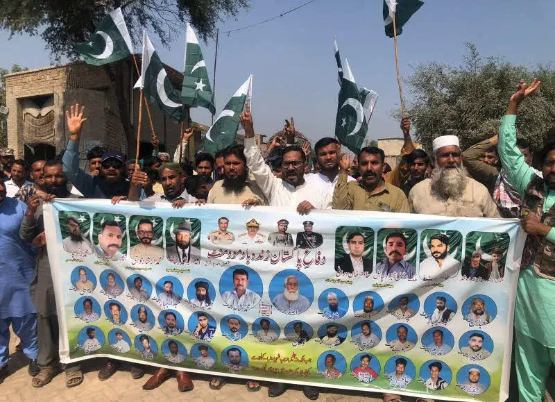 "On the occasion of Pakistan Day, a rally was organized under the auspices of the Defense Pakistan Zindabad Movement."
