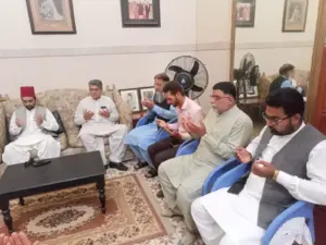 Former Municipal Chairman Malik Muhammad Usman Rashid Bobak, along with his delegation, offered condolences to Prince Bahawal Khan Abbasi.