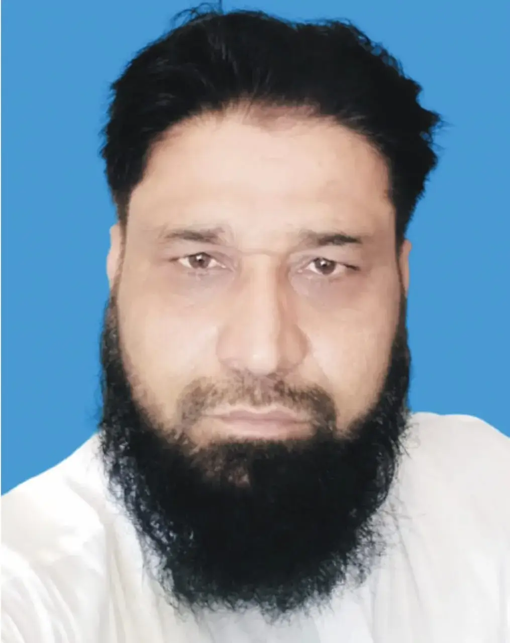 "AUJ Workers Felicitate Director Irshad Ahmed Shad on Uch Sharif Press and Media Club's Registration"*