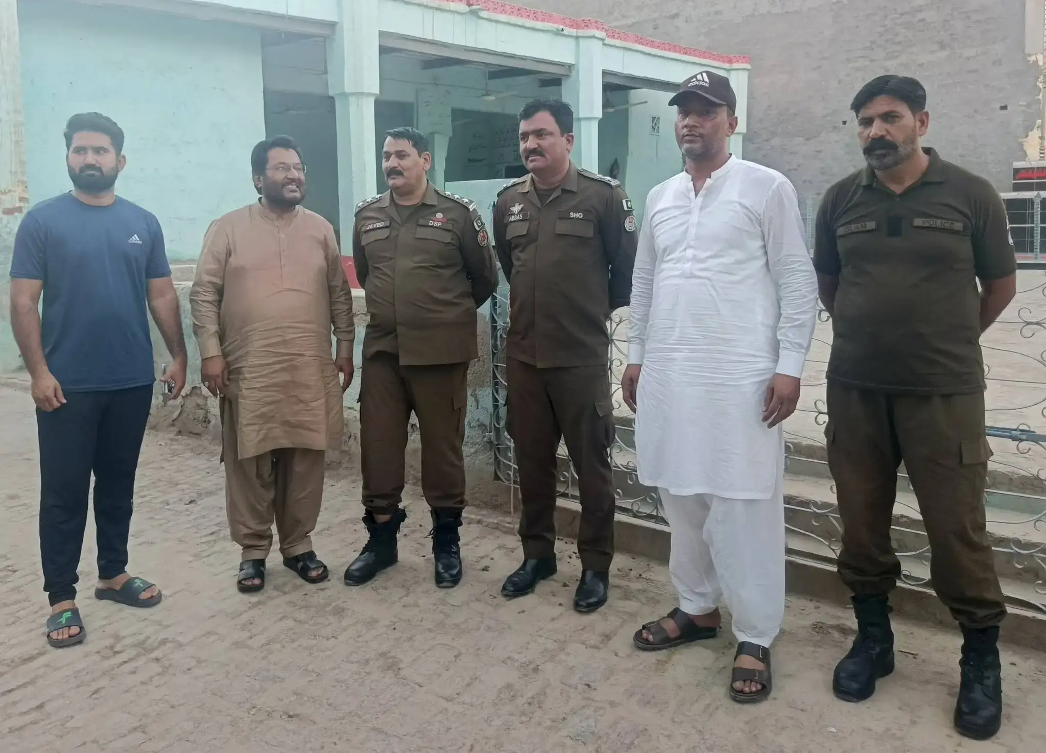"DSP Chaudhry Muhammad Javed Akhtar visits Qasr Zain-ul-Abidin regarding arrangements for the central majalis of 8th and 9th Muharram-ul-Haram."