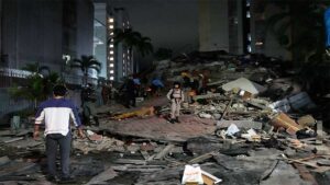 "Strong 7.5 Quake Jolts US and Several Nations; Venezuela Braces for 10,000+ Casualties as Tsunami Alert Sounds"