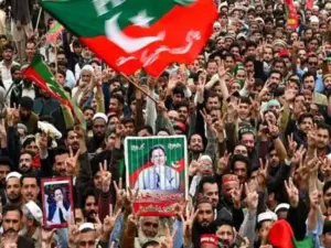 "PTI Decides to Change Strategy for Islamabad March Amid Differences Within the Party"